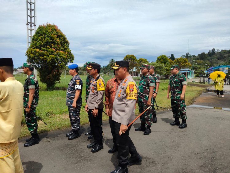 Kapolres Tapteng Sambut Kasdam I/BB Di Bandara Pinang Sori, Kunjungi Korem 023/KS