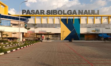 Salah Satu Caleg di Kota Sibolga Diduga Berikan Penekanan Terhadap Pedagang Pasar