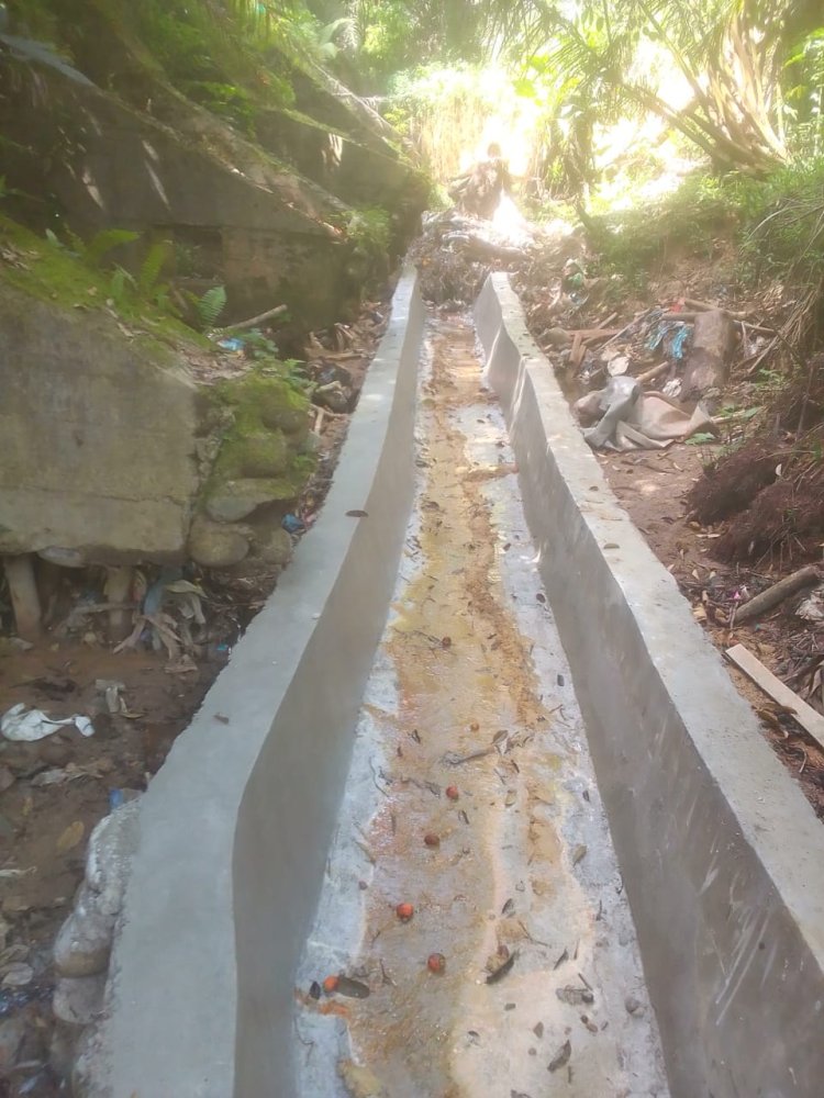 Pemdes Hite Urat Bangun Drainase Sepanjang 53 Meter