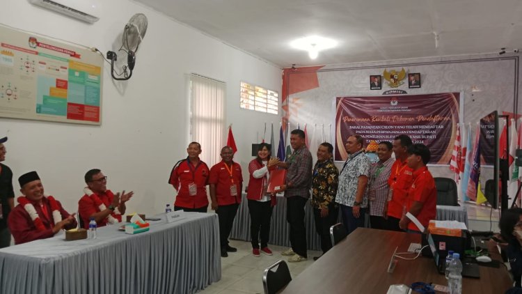 Diantar 1000 an Warga, Bapaslon Ma-Ma Serahkan Berkas Persyaratan Pencalonan ke KPU Tapteng