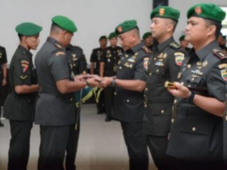 Danrem 023/KS Pimpin Sertijab Dàndim 0211/TT Dari Letkol Inf Jhon Patar Banjar Nahor Ke Letkol Inf Fernando Batubara 